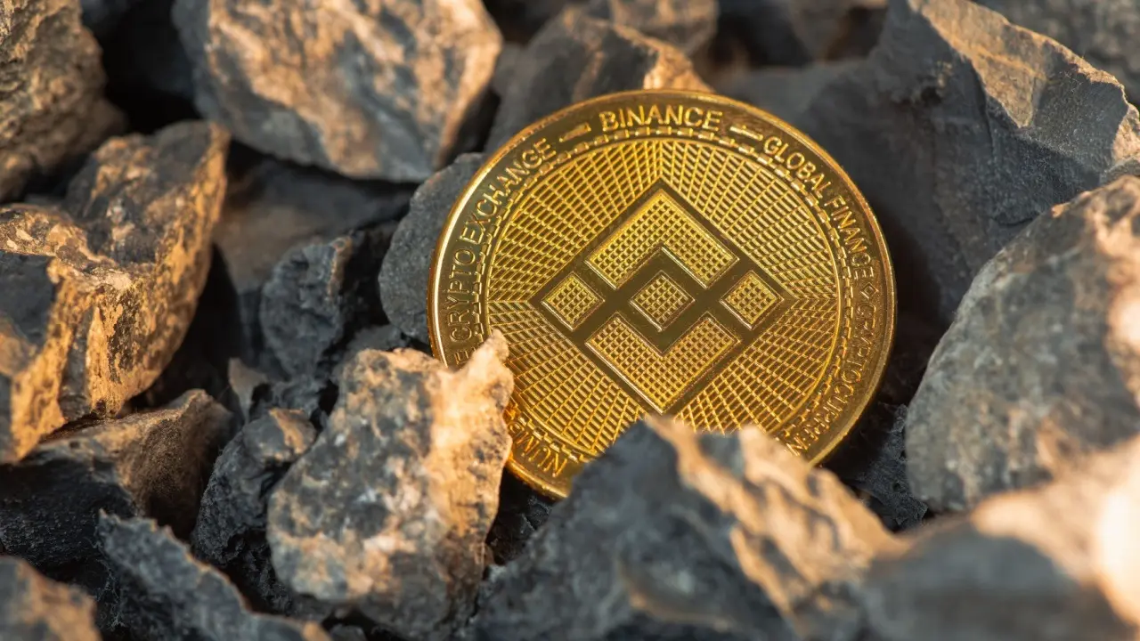 BNB市值超越微策略，在国家储备背书与纳斯达克加持下，正与BTC、ETH并列成为全